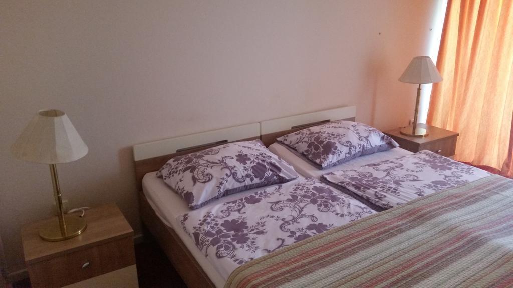 Guest House Grgin Dol Pozega Exterior foto